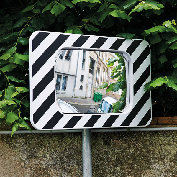 miroir voirie règlementaire