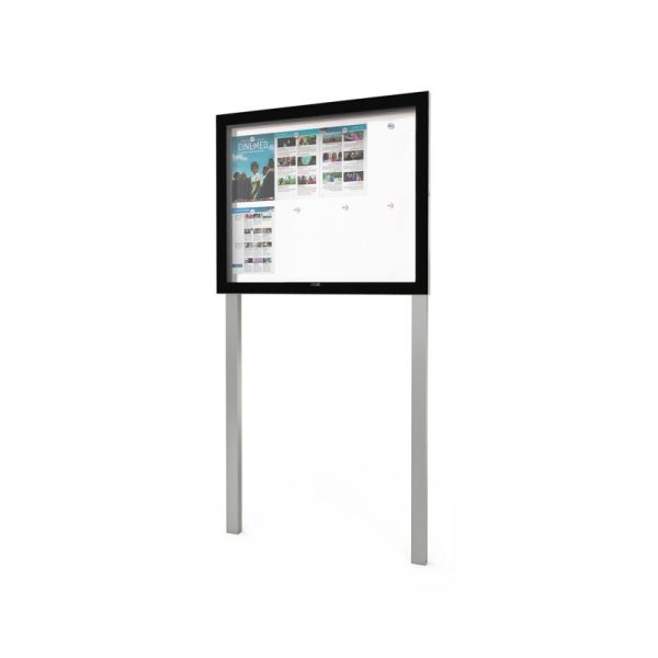 vitrine edge 54mm sur poteaux 6