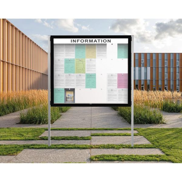 vitrine edge 80mm sur poteaux 5