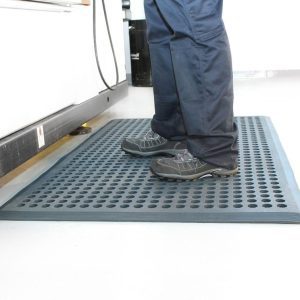 Caillebotis caoutchouc anti fatigue